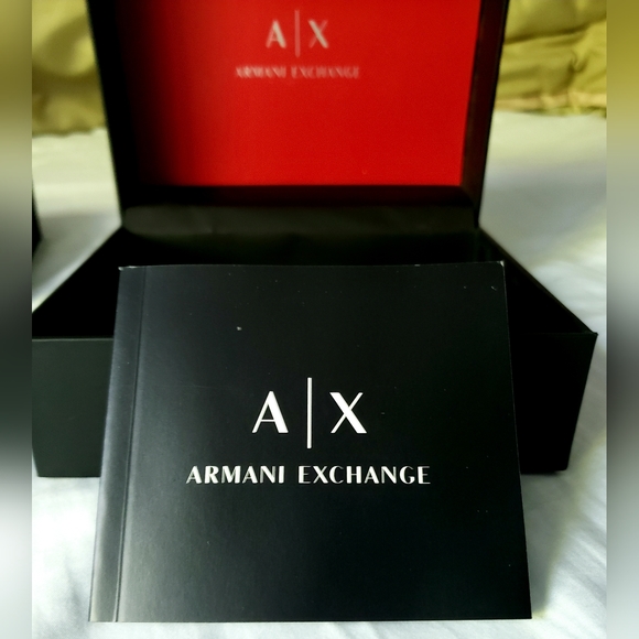 Armani Exchange Men's AX7101 Watch & Bracelet Gift Set - Picture 7 of 14
